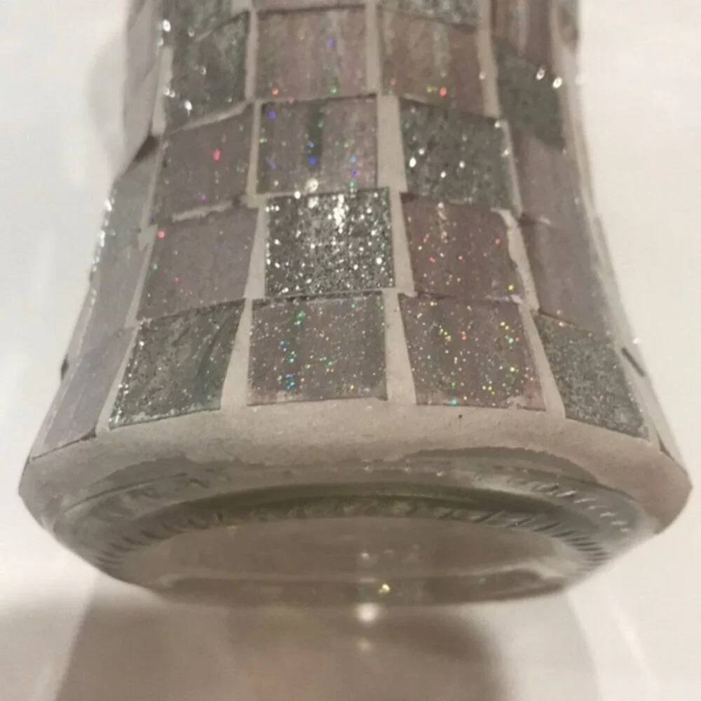🪞✨ Iridescent Silver & Grey Mosaic Glass Toothbrush Holder